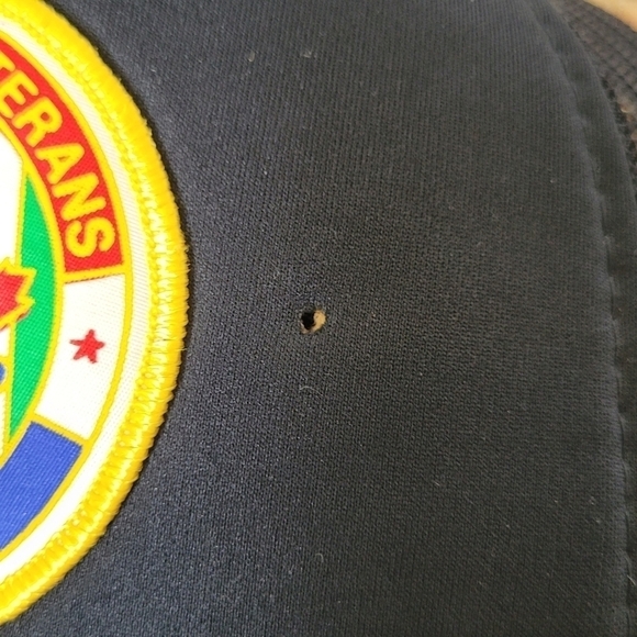 Vintage Vietnam Veterans in Alberta Hat - Picture 4 of 5